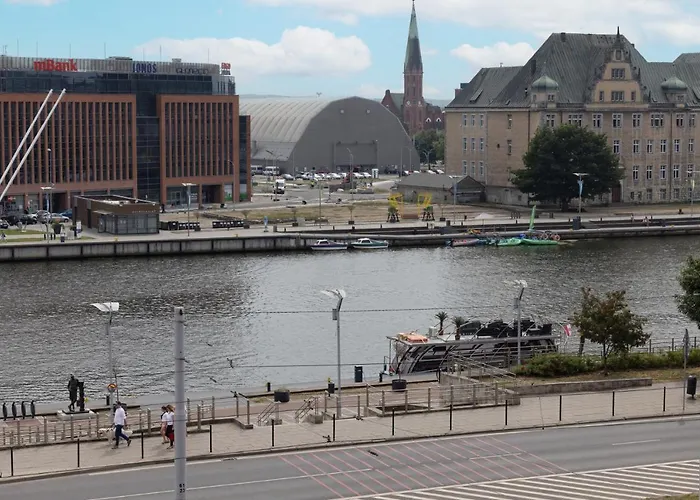 Apartment Wielka Odrzanska 317- Riverview Szczecin
